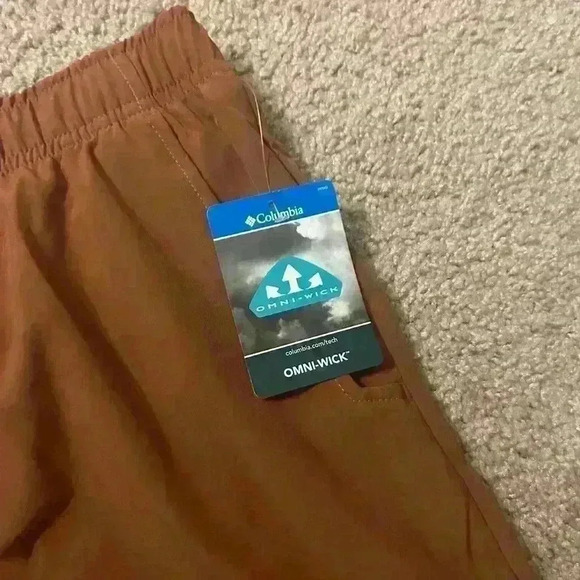 Columbia men’s Omni-wick dri-fit shorts size XXL burnt orange NWT - Picture 3 of 3